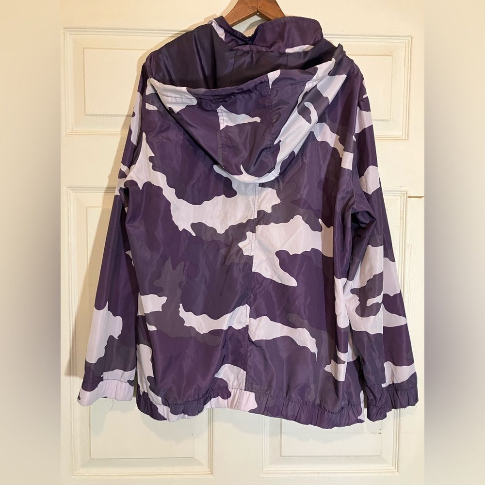 Wild Fable, windbreaker with hood, purple camo, size XL, excellent condition - Picture 5 of 7